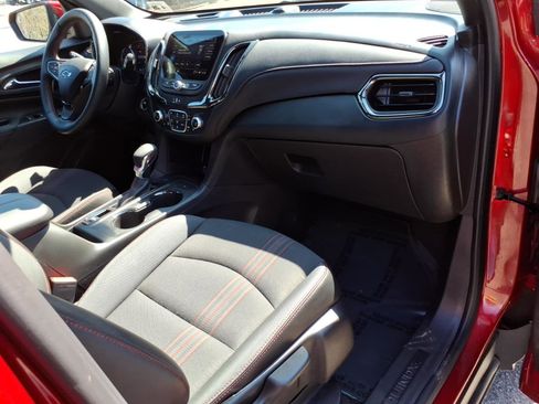 Certified 2023 Chevrolet Equinox RS image 11