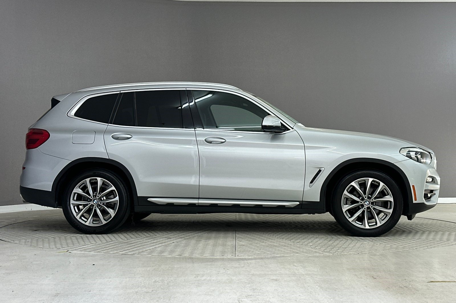 Used 2019 BMW X3 sDrive30i w/ Driving Assistance Package RWD image 7