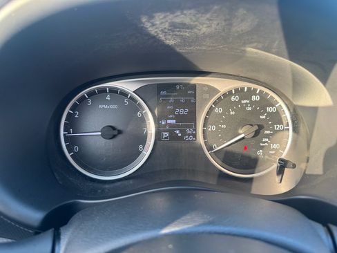 Used 2023 Nissan Kicks S FWD image 15