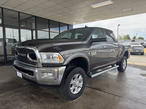 Used 2017 RAM 2500 Laramie w/ Convenience Group AWD/4WD image 1