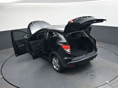 Used 2017 Honda HR-V EX image 38