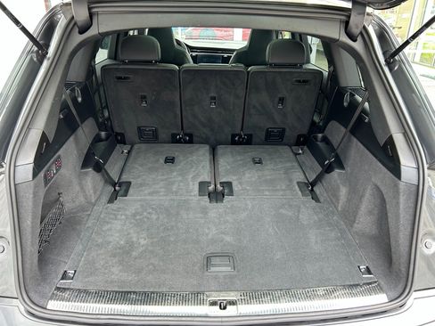 Used 2021 Audi SQ7 Premium Plus w/ Driver Assistance Package image 53