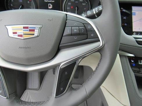 New 2025 Cadillac XT5 Premium Luxury w/ Technology Package image 19