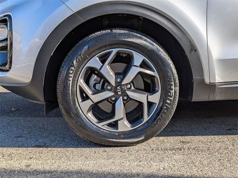 Used 2020 Kia Sportage LX image 26
