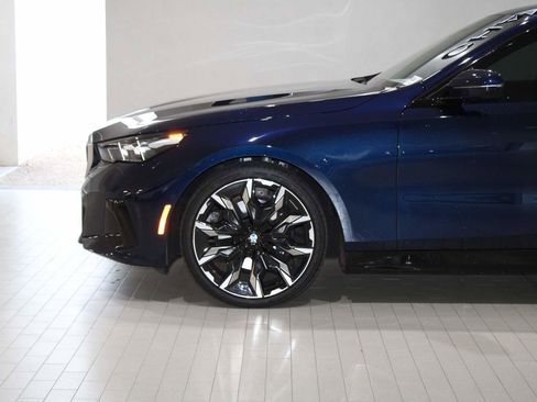 Certified 2024 BMW 530i w/ M Sport Package RWD image 4