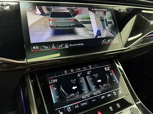 Used 2021 Audi Q7 3.0T Prestige w/ Prestige Package AWD/4WD image 12
