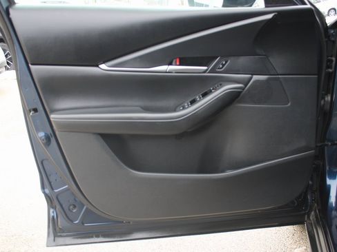 Used 2023 MAZDA CX-30 AWD 2.5 S w/ Select Package image 9