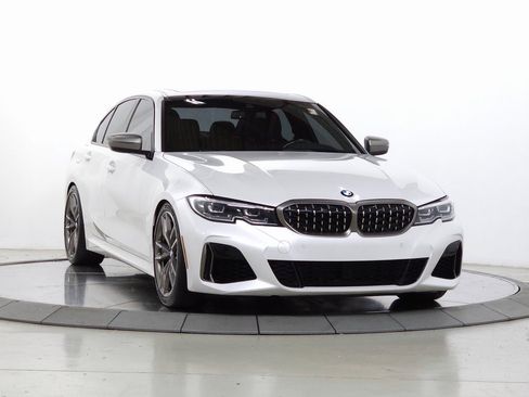 Used 2022 BMW M340i xDrive w/ Premium Package image 10