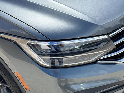 Used 2023 Volkswagen Tiguan SE image 34