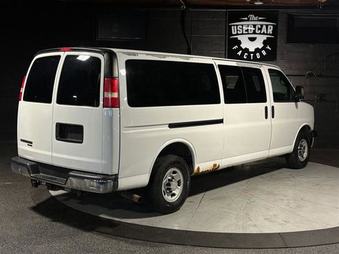 Used 2012 Chevrolet Express 3500 LT w/ LT Preferred Equipment Group image 5