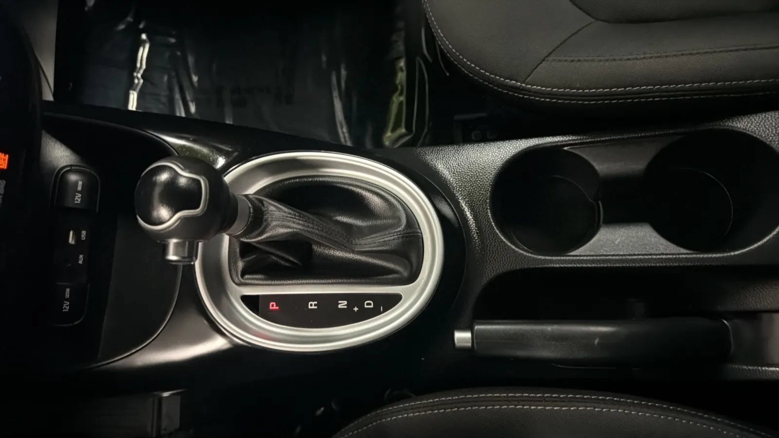 Used 2019 Kia Soul FWD image 12
