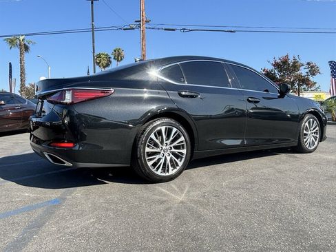 Used 2019 Lexus ES 350 w/ Premium Package FWD image 6