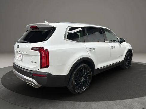 Used 2020 Kia Telluride SX w/ SX Prestige Package image 5