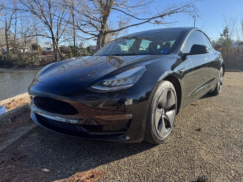 Used 2018 Tesla Model 3 Long Range image 11