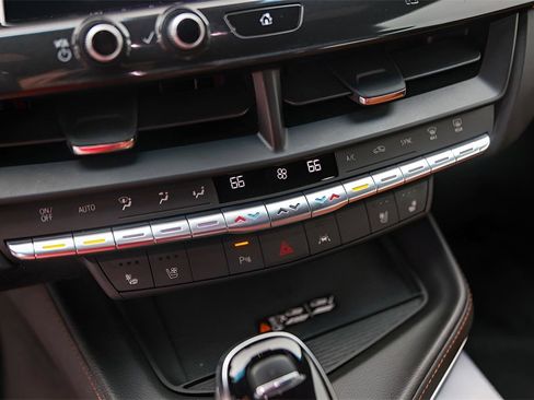 Certified 2021 Cadillac CT4 Premium Luxury image 18