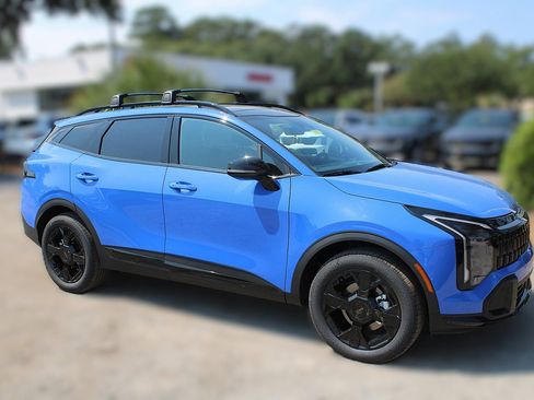 New 2026 Kia Sportage X-Line w/ X-Line Premium Package image 4