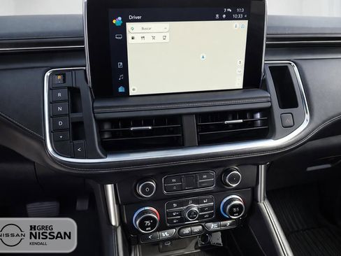 Used 2022 Chevrolet Suburban LT image 15