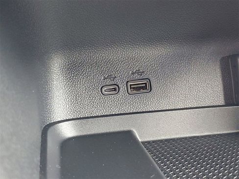 New 2026 Chevrolet Traverse LT w/ Driver Confidence Package image 28