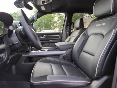 New 2026 RAM 1500 Laramie w/ Night Edition AWD/4WD image 18