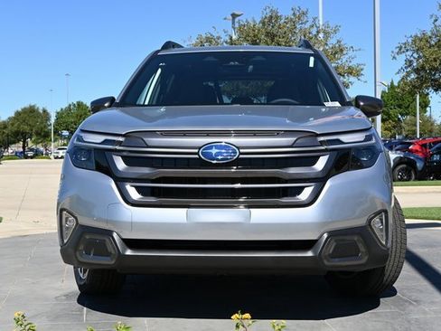 New 2025 Subaru Forester Limited image 8