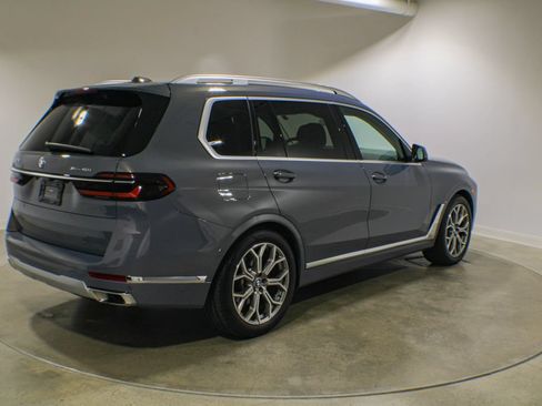 Used 2023 BMW X7 xDrive40i w/ Executive Package AWD/4WD image 5