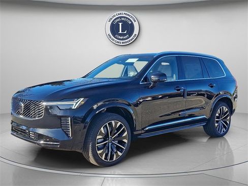 New 2026 Volvo XC90 T8 Plus image 2