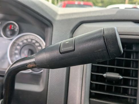 Used 2013 RAM 1500 Express RWD image 29