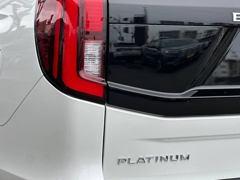 New 2027 Ford Expedition Platinum w/ Driver's Package AWD/4WD image 24