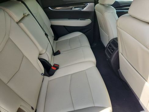 New 2025 Cadillac XT5 Sportv w/ Technology Package AWD/4WD image 23