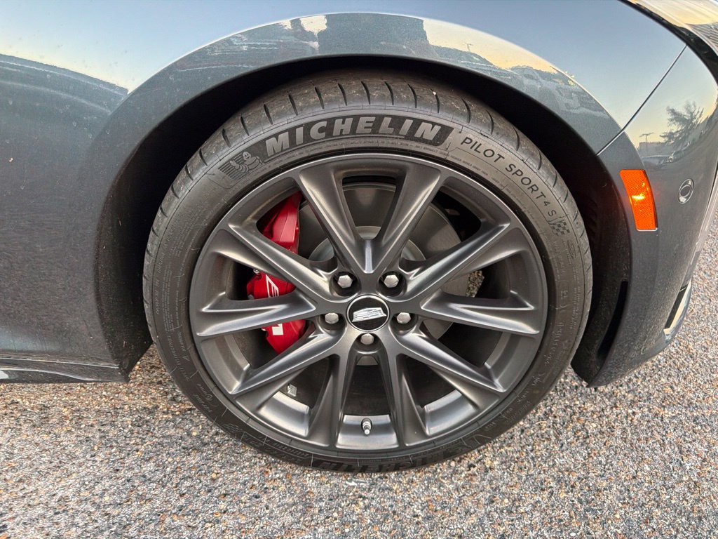 Used 2026 Cadillac CT5 V w/ Technology Package RWD image 17