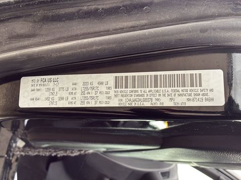 Used 2017 Jeep Wrangler Sport image 38