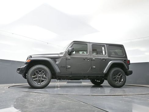 New 2026 Jeep Wrangler Sport S image 41