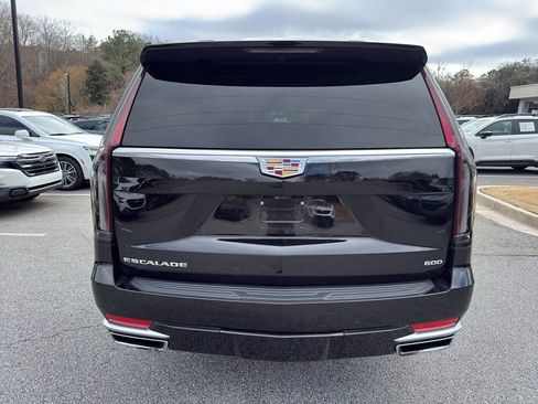 Used 2024 Cadillac Escalade ESV Premium Luxury image 6