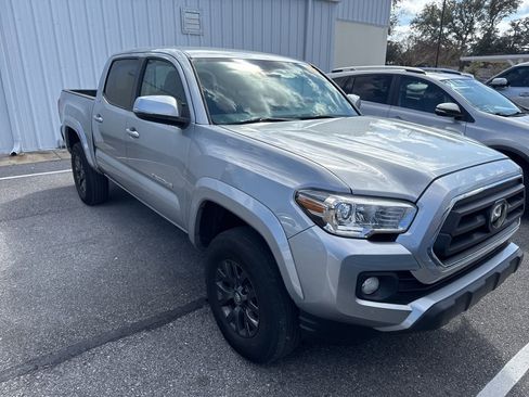 Used 2022 Toyota Tacoma SR5 image 3