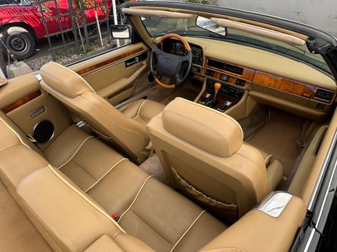 Used 1996 Jaguar XJS 4.0 Convertible RWD image 29