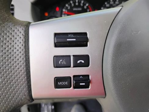 Used 2017 Nissan Frontier SV image 15