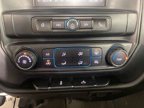 Used 2018 GMC Sierra 1500 2WD Regular Cab image 17