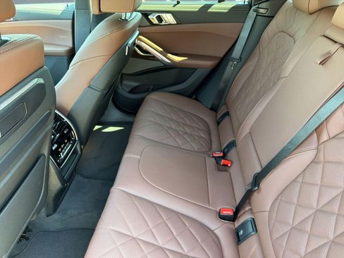 New 2026 BMW X6 xDrive40i w/ Executive Package image 26
