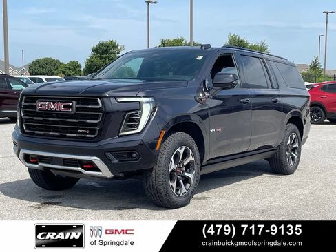 Used 2026 GMC Yukon XL AT4 Ultimate AWD/4WD image 3