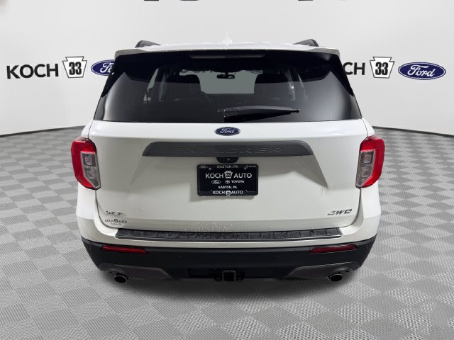 Used 2024 Ford Explorer XLT w/ Equipment Group 202A AWD/4WD image 7