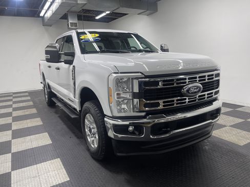 Used 2024 Ford F250 XLT w/ FX4 Off-Road Package image 6