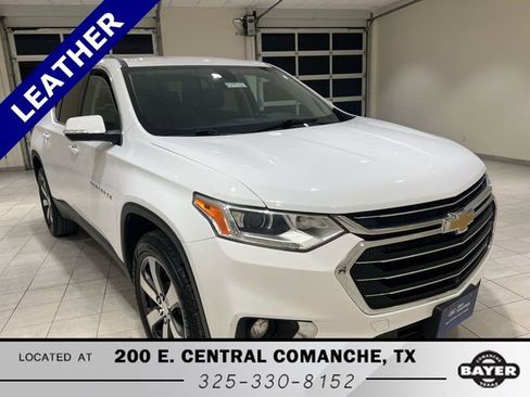 Used 2021 Chevrolet Traverse LT w/ LT Premium Package image 7