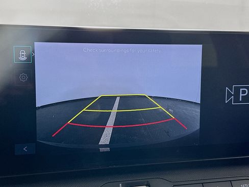 Used 2025 Kia K4 LXS image 23