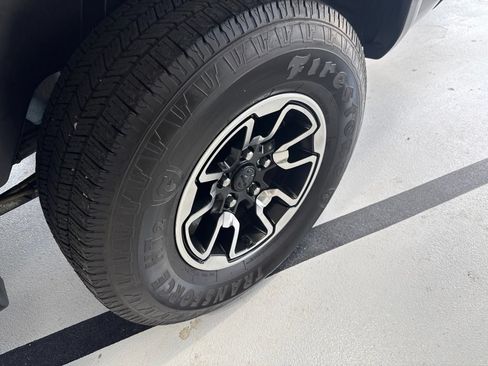 Used 2015 RAM 1500 Rebel AWD/4WD image 11
