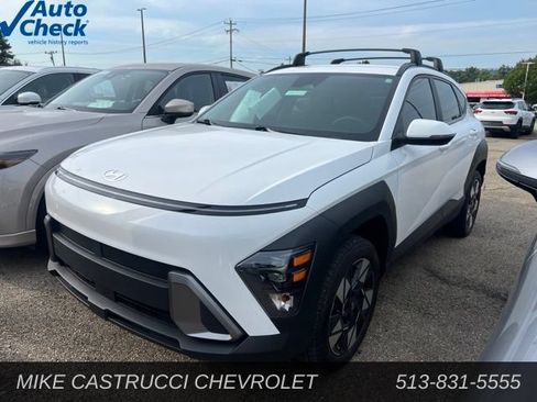 Used 2024 Hyundai Kona SEL AWD/4WD image 1