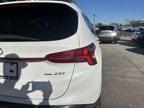 Used 2021 Hyundai Santa Fe Limited image 14