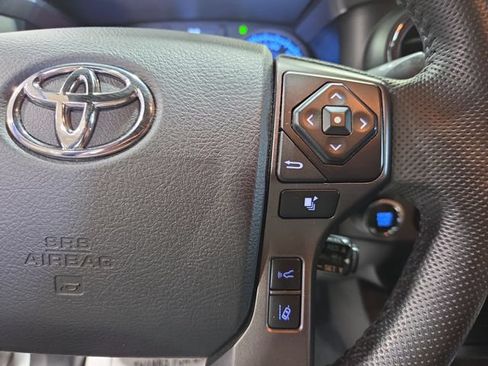 Used 2023 Toyota Tacoma TRD Sport w/ Technology Package AWD/4WD image 15
