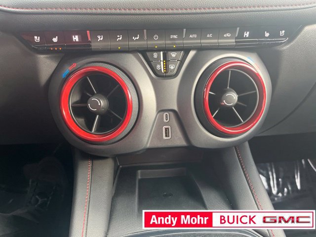 Used 2024 Chevrolet Blazer RS w/ Enhanced Convenience Package FWD image 33