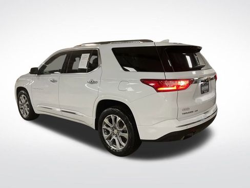 Certified 2021 Chevrolet Traverse Premier image 3