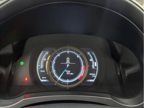 Used 2020 Lexus IS 350 F Sport w/ F Sport Package image 8